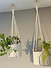 Adjustable Macrame Plant