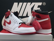DS 2022 NIKE AIR JORDAN 1