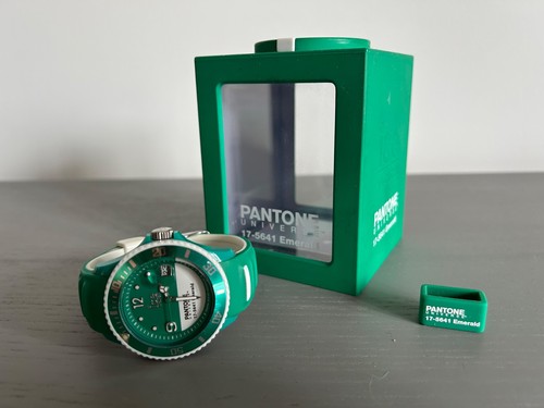 Ice watch pantone universe - ice,