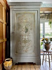 Vintage Painted Linen Press with Inlaid Chinoiserie