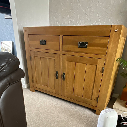 Solid oak freestanding cabinet - freestanding,