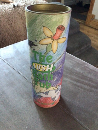 Brand lush bath - lush, bomb