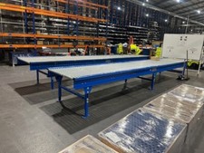 3 mtr heavy duty gravity roller  conveyor REDUCED