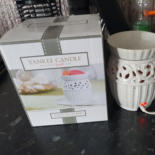 Discontinued yankee candle - discontinued,