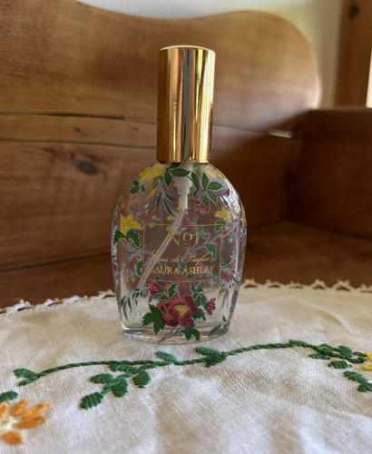 Laura ashley eau - laura, 1