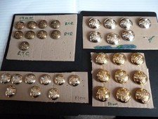 LOT OF RTR BUTTONS QUEENS CROWN(QC)& KINGS CROWN(KC) BUTTONS+RTC. MIXED SIZES.