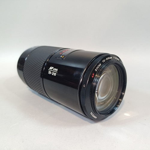 Minolta 210mm 4 macro - f/4,