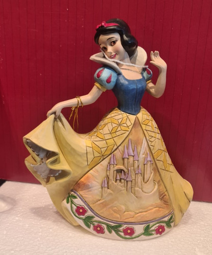 Disney traditions castle in - disney,