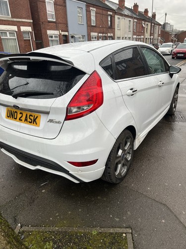 Ford fiesta doors 2012 - fiesta,