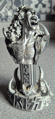 Kiss statuette gene simmons - statuette,