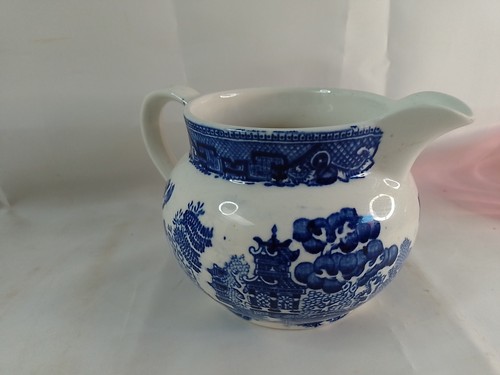 Vintage willow pattern jug - willow,