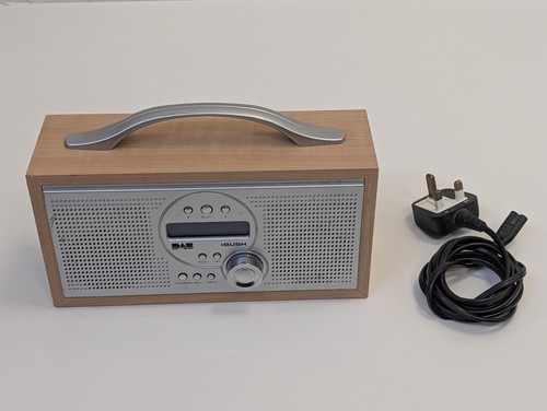 Bush 3125 portable - bush, dab