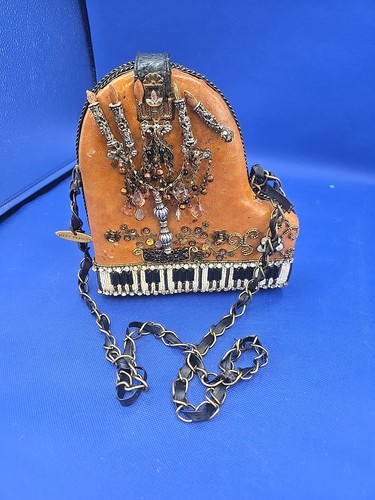 Mary frances piano keys beaded - piano,