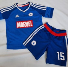 ADIDAS BOYS MARVEL FOOTBALL KIT PETER PARKER no.15 PERFECT CONDITION AGE 6-7 YRS