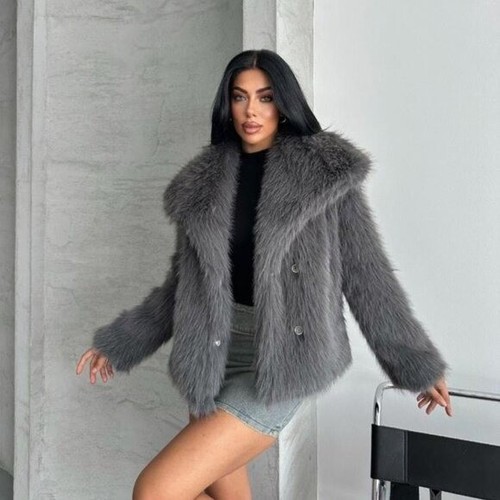 Chic faux fur - faux,