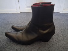 Madcap England "Casbah" Beatle