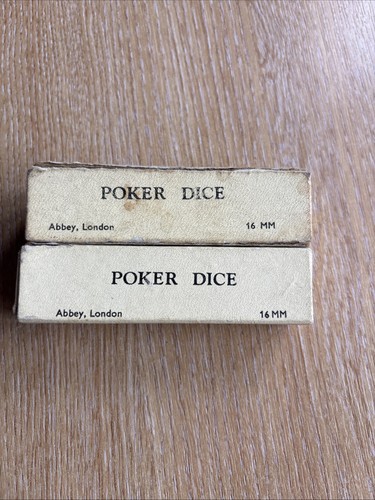 Vintage boxed poker dice - 16, mm