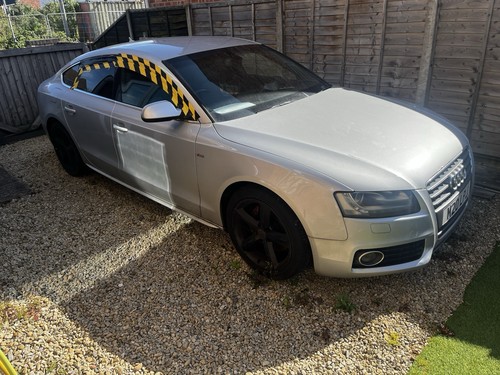 Breaking 2011 audi 8t - ,
