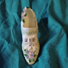 Royale Stratford by Compton & Woodhouse .Forget-Me-Not.Miniature Shoe.Bone China