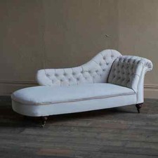 Antique Chaise Longue - Pearl