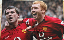 Roy Keane & Paul Scholes Hand
