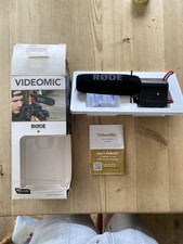 RODE Black/Red VideoMic go