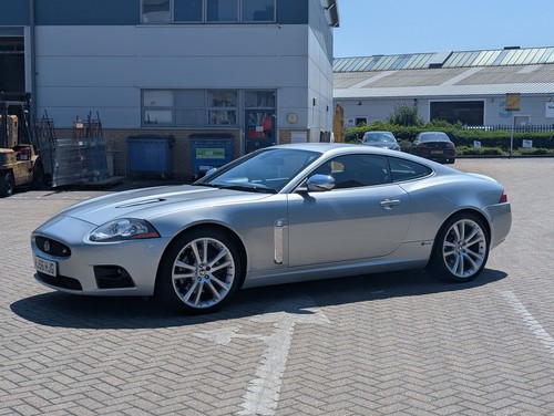 Jaguar xkr coupe 2 - xkr, 4.2