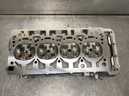 Reconditioned cylinder head - reconditioned,