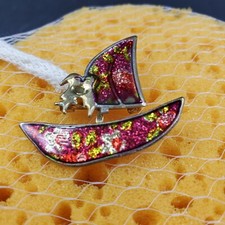 Vtg Pink Mod Flowers Enamel