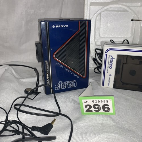 Sanyo personal stereo working - personal,