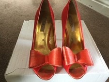 Ted Baker ladies high size 6