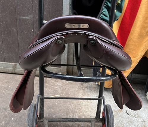 Devoucoux jump saddle - devoucoux,
