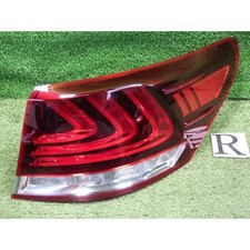 Lexus Ls Uvf46 Right Tail Lamp