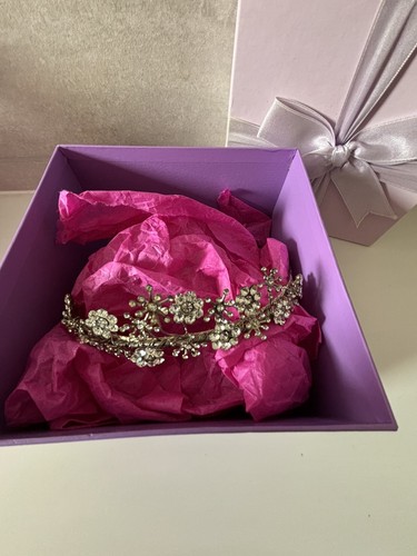 Halo tiara flower - ,
