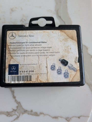 Mercedes benz locking wheel - mercedes,