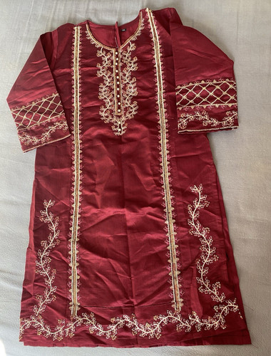 Girls maroon embroidered - maroon,
