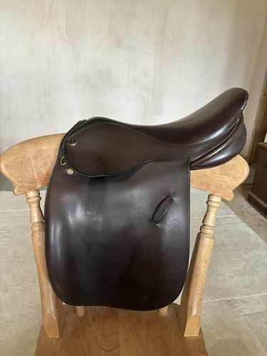 Derby house farringtons saddle - derby,