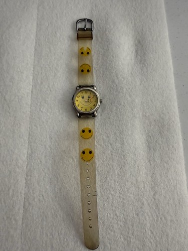 Kids watch company - smiley, face
