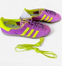 NEW Adidas suede purple/yellow