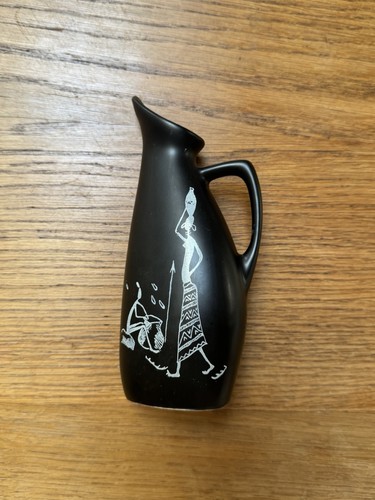 Black and white - black, jug