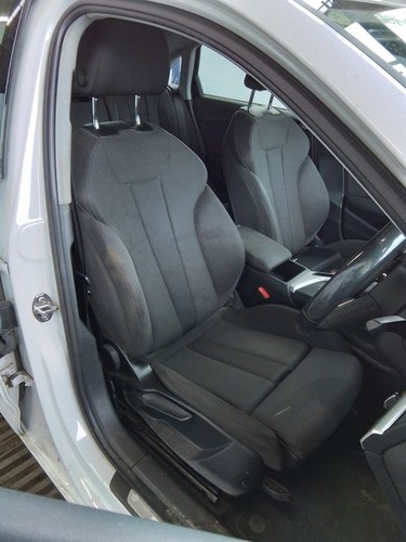 Front seat audi mk5 - front, rh