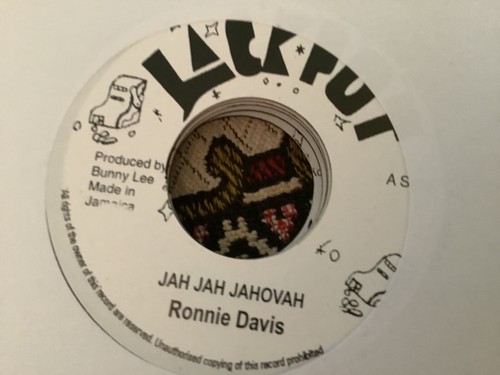 Ronnie davis jah - jah,