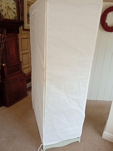 Covered wardrobe lightweight - covered,