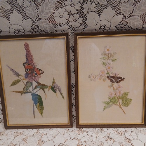Vintage handmade embroidery - x2,