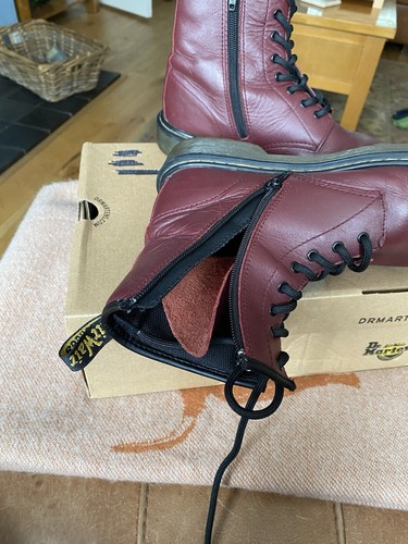 Martens doc size 5 - dr,