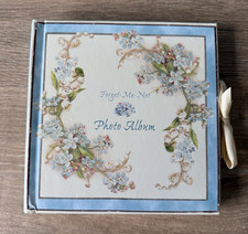 Past Times Forget Me Knot