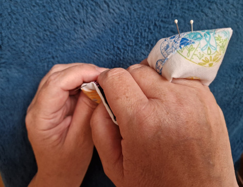 Finger pincushion pin holder - pincushion,