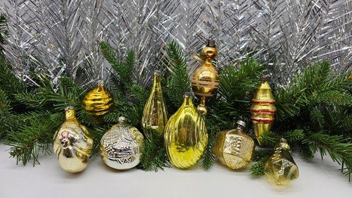 Vintage christmas gold forms - vintage,