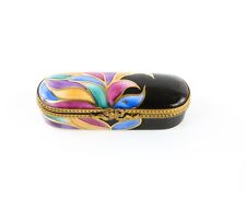 LIMOGES, FRANCE PEINT MAIN