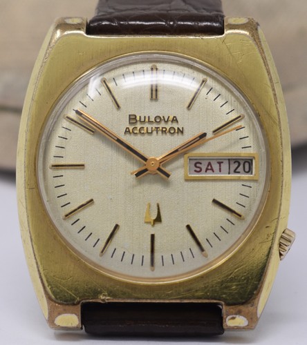 Vintage 1973 mens bulova - vintage,